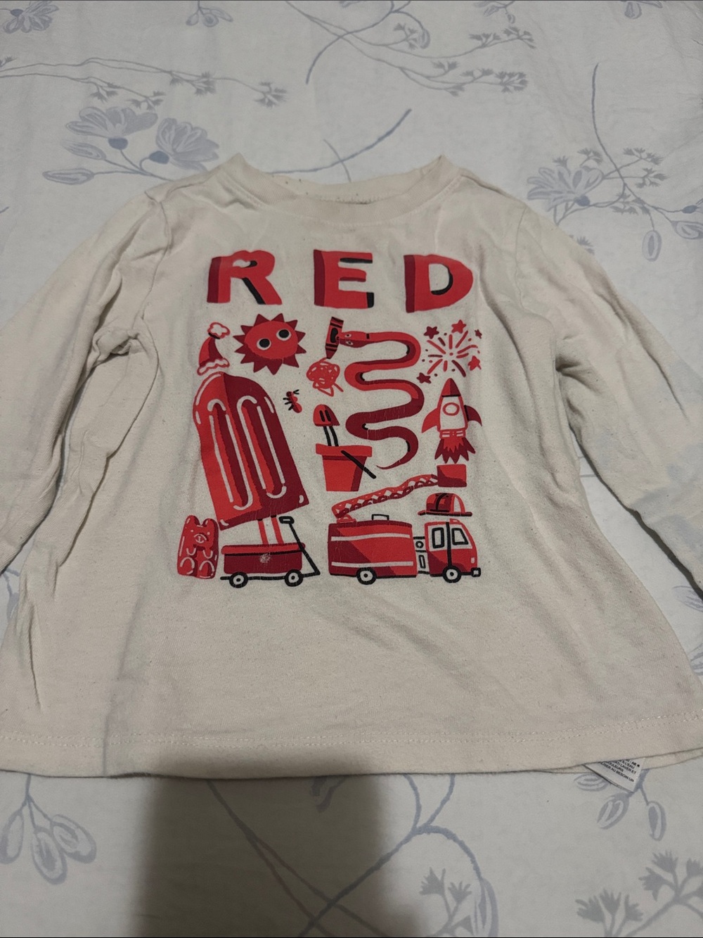 ⭐️Old Navy Toddlers Long Sleeves Graphic T-shirt (Size: 4T)